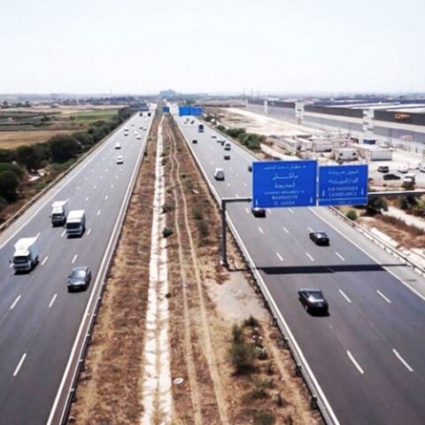 بسبب الاضطرابات الجوية.. وزارة التجهيز تهيب بمستعملي الطريق إلى توخي الحيطة والحذر