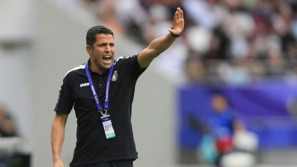 الاتحاد العراقي يواصل مفاوضاته مع عموتة لقيادة المنتخب الأول