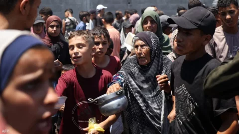 هيومن رايتس ووتش: نظام المساعدات الاسرائيلي في غزة “مصيدة للموت”