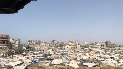 من يعقوب المنصور إلى حي الرمال بغزة.. قصة أسرة مغربية تناشد السلطات لإجلائها