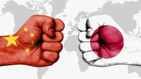 اليابان تدعو مواطنيها في الصين إلى الحذر