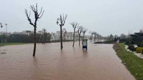 أمطار غزيرة تضع تطوان في حالة استنفار قصوى خوفا من فيضان واد مارتيل