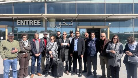 بعد منعه من السفر.. المعطي منجب يدخل في إضراب عن الطعام