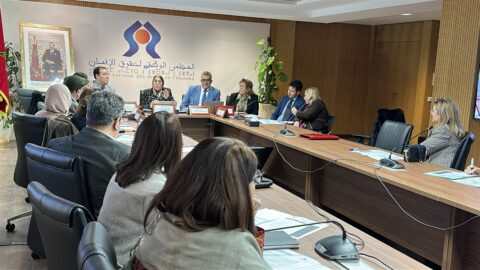 قضاة وحقوقيون يدعون إلى تيسير ولوج النساء إلى العدالة وتعزيز بيئة قضائية خالية من التمييز