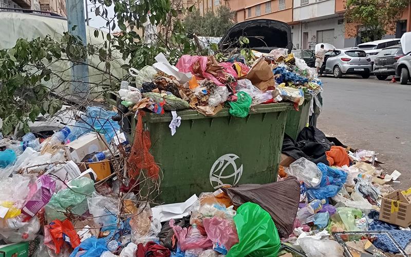 انتشار الأزبال يفاقم معاناة ساكنة آسفي ومطالب بتوضيحات من المسؤولين