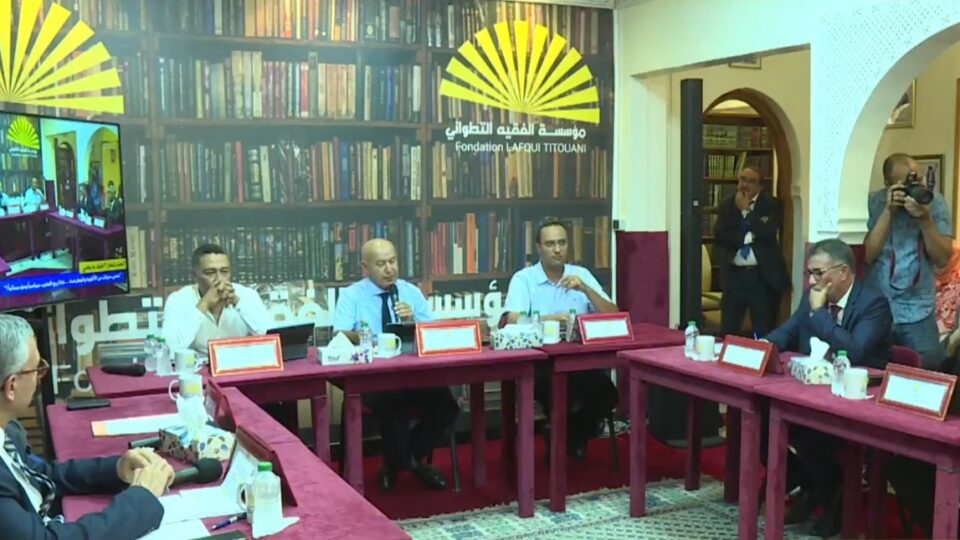 الثقة في السياسة.. الأغلبية ترفض “خطاب التبخيس” والمعارضة تنسب صناعة النقاش السياسي لنفسها