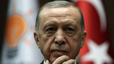 بعد هجومها على إيران.. إردوغان يصف سلوك إسرائيل بـ “قطاع الطرق”