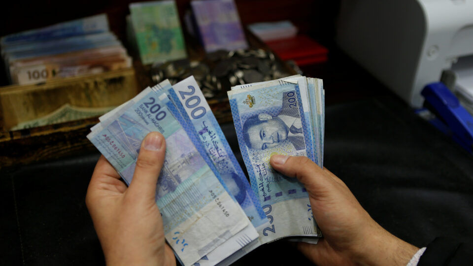 نقابة تستنكر غلاء الأسعار