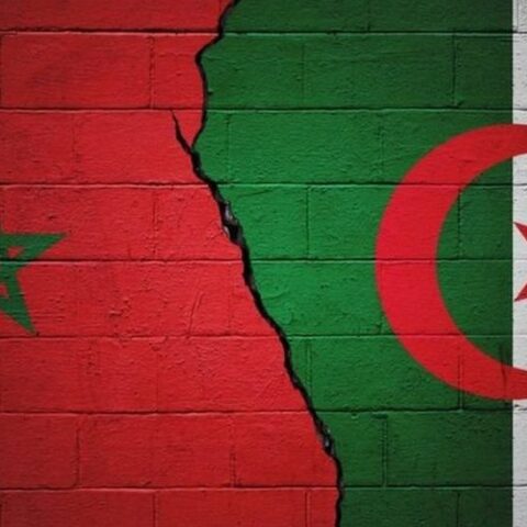 إل باييس: صمت المغرب والجزائر تجاه الهجوم على إيران مرتبط بنزاع الصحراء
