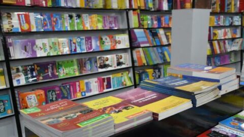 بنموسى يتعهد بكتب مدرسية تحدث “تحولا شاملا” بالمدارس