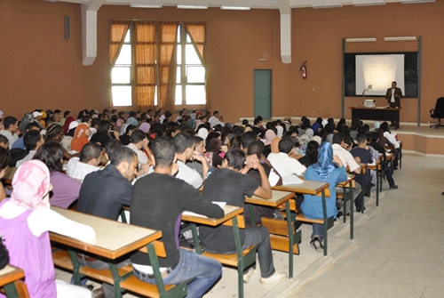 20 ألف ممنوح إضافي بآخر موسم جامعي ومطالب برفع قيمة المنح