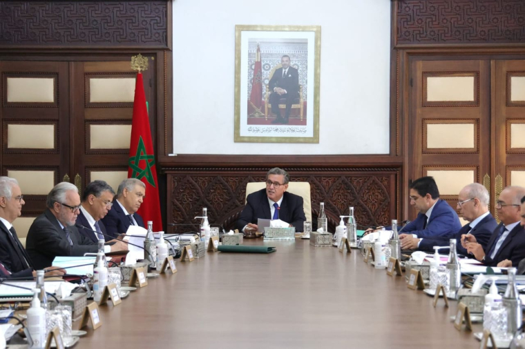 الحكومة تحدد كيفية الوقاية من الفيضانات