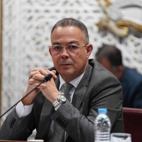 لقجع: الاقتصاد الوطني يواصل الصمود رغم التقلبات العالمية