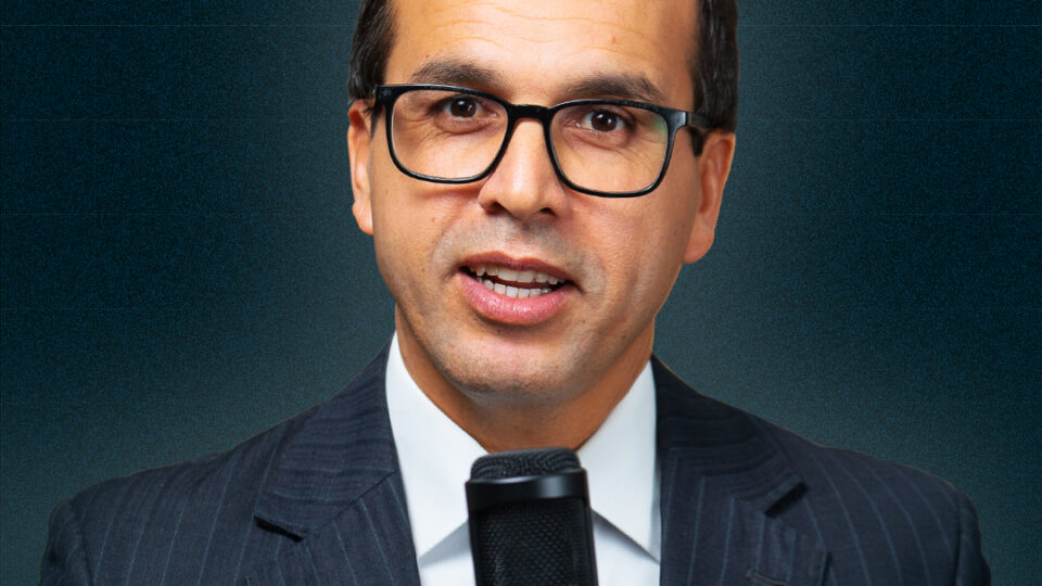 *أصل الحكاية*، برنامج تاريخي يميط اللثام عن زوايا منسية من تاريخ المغرب مع هشام الأحرش..