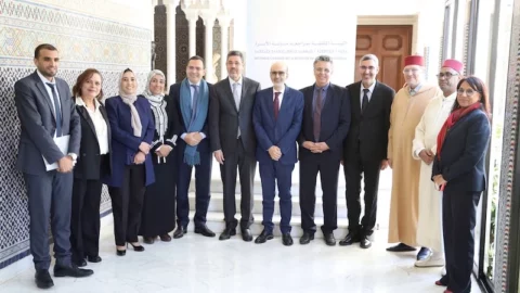 “المصباح” يتشبث بزواج القاصر في 15 سنة وتخفيف شروط التعدد