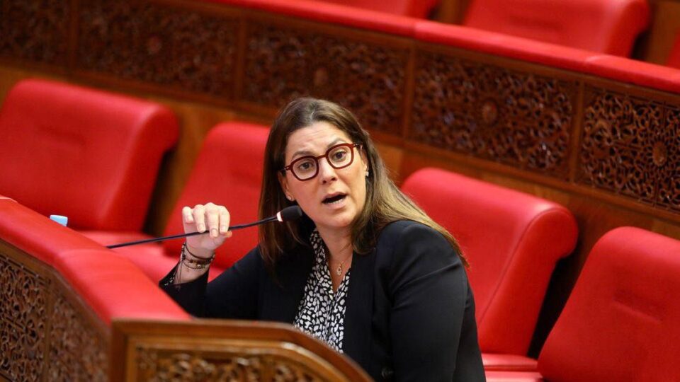 المنصوري تكشف عن حالة المباني الآيلة للسقوط