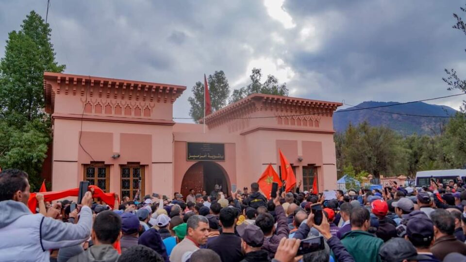 جمعوي ينتقد “غياب الدولة” بأمزميز