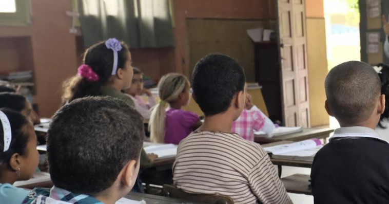 لتدارك الزمن الدراسي.. وزارة التعليم تخفف من الدروس وتقلص الامتحانات