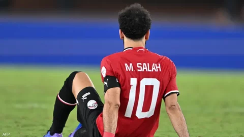 محمد صلاح يغادر “الكان”