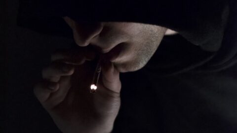 المغرب ضمن أكثر 20 دولة استهلاكا لـ”الحشيش”