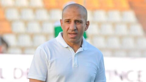 توقيف وغرامة ضد مدرب مولودية وجدة