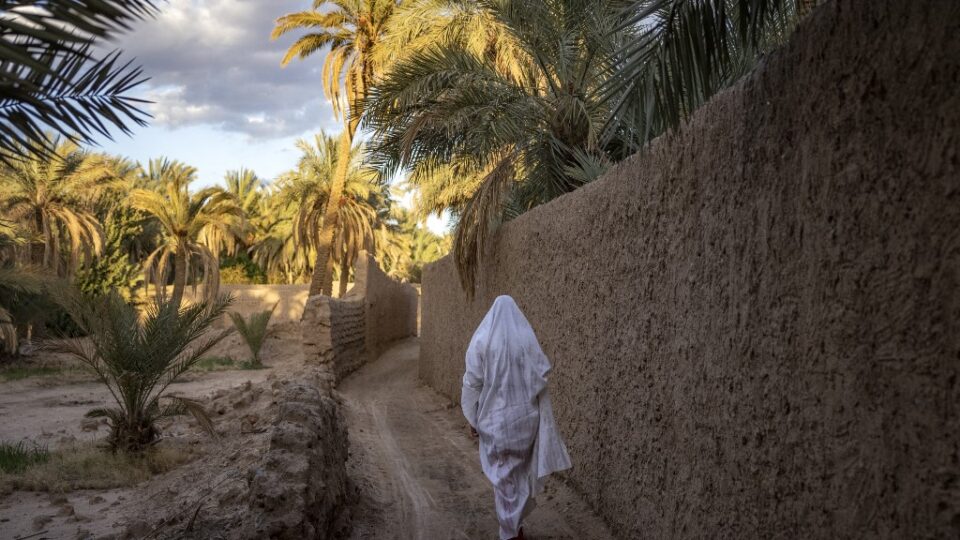 تقرير يكشف تحديات فجيج الديموقراطية مع “خوصصة الماء”