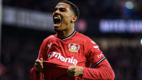 “الكاف” تشيد بأمين عدلي بعد التتويج ب”البوندسليغا”