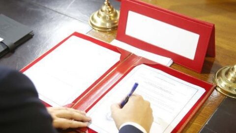 التوقيع على مذكرة تفاهم لتعزيز التعاون بين مدينة طنجة ومدينة القدس الشريف