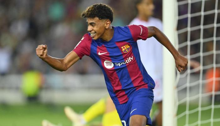 برشلونة يرفض بيع لامين يامال مقابل 200 مليون