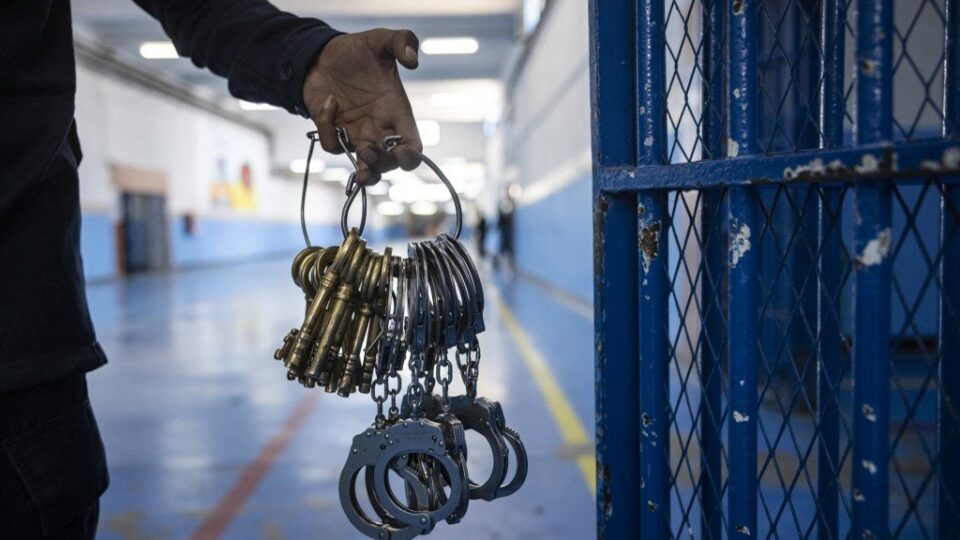 محكمة تطوان توزع 33 سنة حبسا في حق مشجعي الرجاء