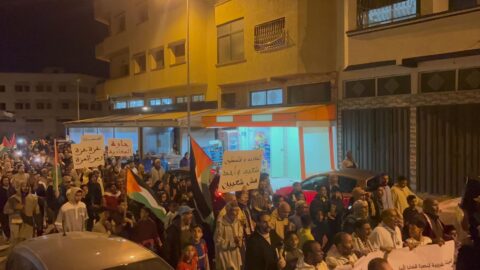 مئات المغاربة يتظاهرون بشوارع الدارالبيضاء تنديدا بالمجازر الإسرائيلية في حق الفلسطينيين