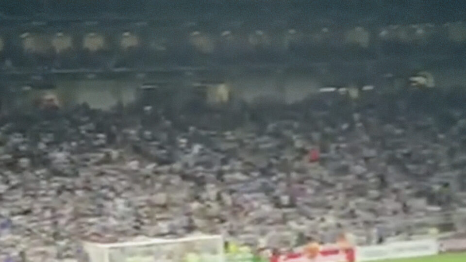 جماهير مونتيري تهتف باسم كرستيانو رونالدو أمام ميسي