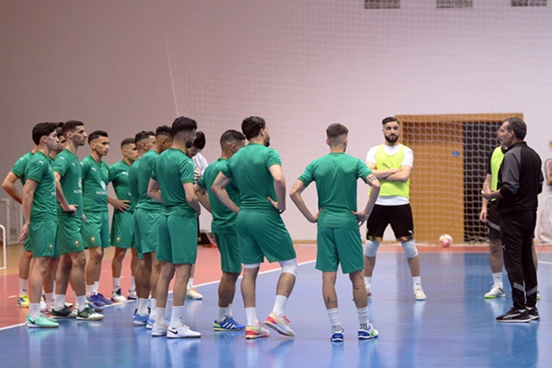 أسود الفوتصال يؤكدون جاهزيتهم لتحقيق الانتصار أمام ليبيا