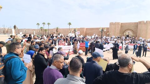 المتصرفون ينتقدون زيادة 1000 درهم في الأجور