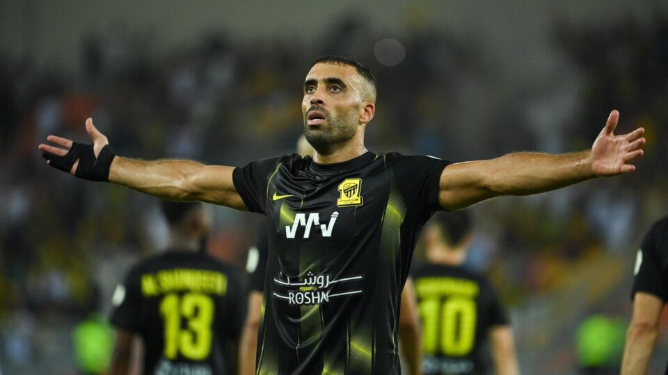 مصير حمد الله يتأرجح بين السعودية والإمارات وقطر