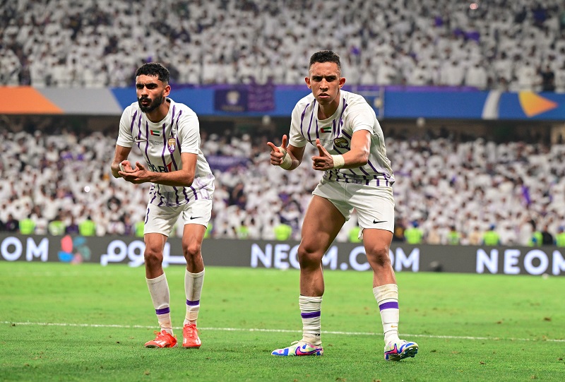 رحيمي يقود العين الإماراتي إلى الفوز بأبطال آسيا