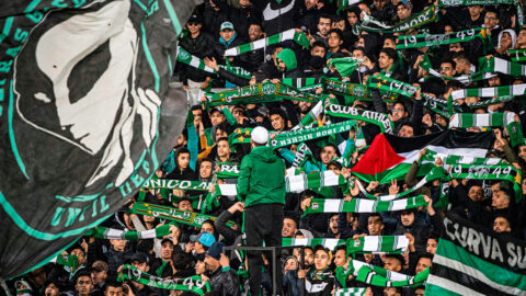 مدرجات ملاعب كرة القدم في البلدان المغاربية… صدى أصوات تدعم فلسطين