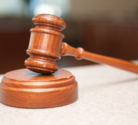 تازة.. النيابة العامة بفاس تودع قيادياً بـ”الأحرار” السجن وتتابعه مع 10 مقاولين وموظفين