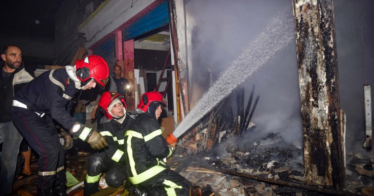 حريق مهول يأتي على 20 محلا تجاريا بالدارالبيضاء