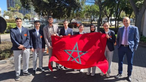 تلاميذ مغاربة يحققون المرتبة الأولى في الأولمبياد الإفريقية للرياضيات