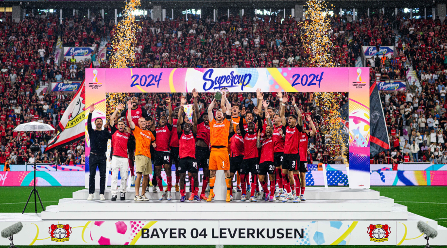 عدلي يتوج رفقة بايرن ليفركوزن بالسوبر الألماني