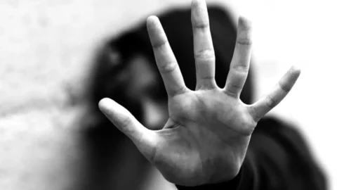 بسبب الخبرة الجينية.. تأجيل محاكمة المتهمين باغتصاب قاصر بمراكش