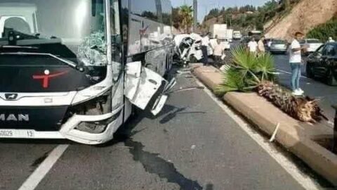حادثة سير خطيرة تودي بحياة شخصين وترسل عددا من المصابين إلى المستشفى