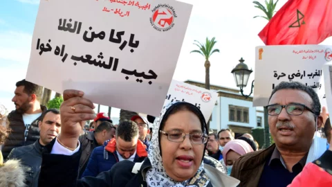 تقرير: تحسين القدرة الشرائية تتصدر مطالب المغاربة والفقر يهدد العيش المشترك