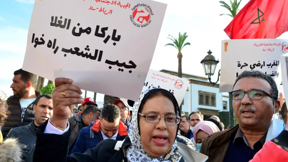 تقرير: تحسين القدرة الشرائية تتصدر مطالب المغاربة والفقر يهدد العيش المشترك