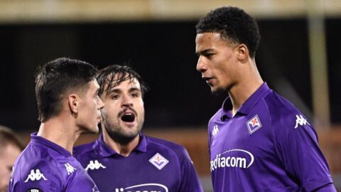 ريتشاردسون يقود فيورنتينا لسحق لاسك بسباعية في دوري المؤتمر الأوروبي