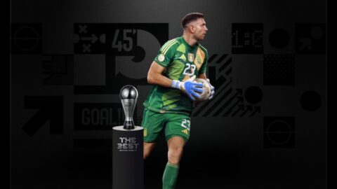 إميليانو مارتينيز يتوج بجائزة أفضل حارس مرمى في 2024