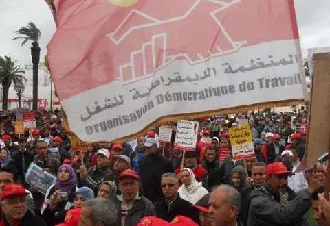 نقابيون يطالبون أخنوش بإجراءات عاجلة لمواجهة تداعيات حرب الخليج على القدرة الشرائية للمواطنين