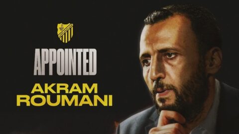 المغرب الفاسي يقرر الإبقاء على أكرم الروماني مدربا رسميا للفريق