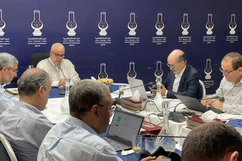 “المصباح” يشيد بالقرار الملكي في إلغاء ذبح الأضاحي ويدعو الحكومة إلى تحمل مسؤوليتها